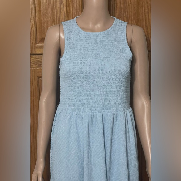 Michael Kors Petite Smocked Tie-Waist Midi Dress - Picture 7 of 8